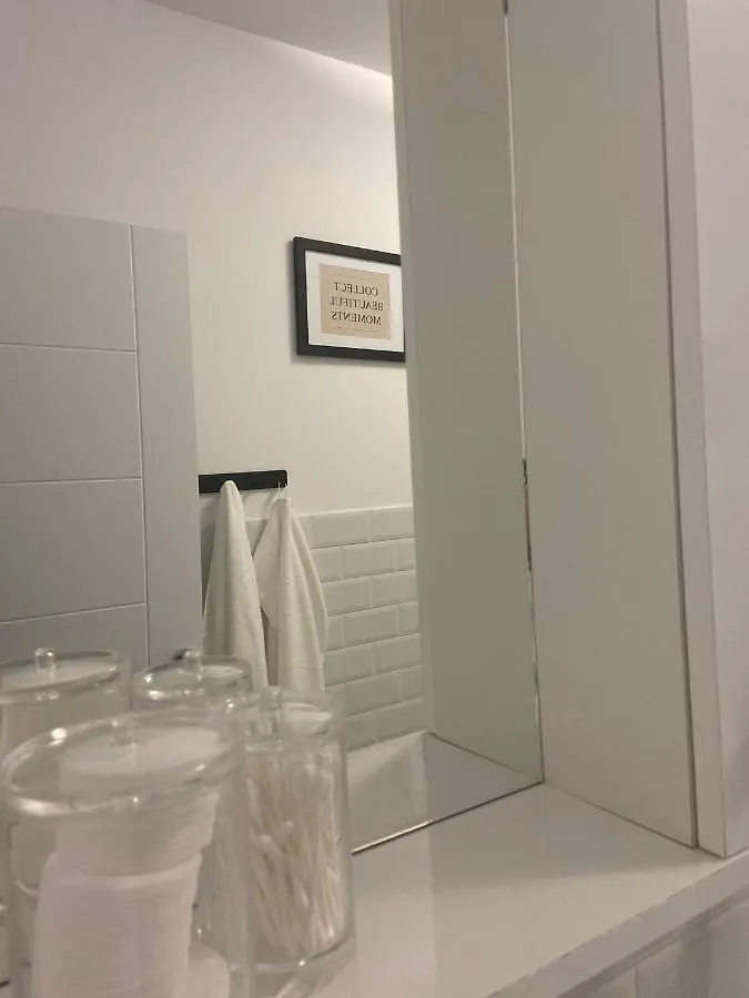 Garsonieră în complex rezidențial Apartment Bucureşti România